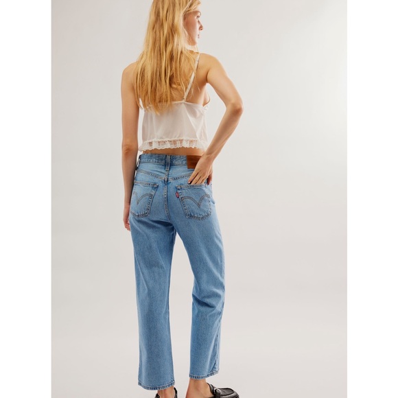 LEVI’S RIBCAGE STRAIGHT ANKLE JENS SIZE 26 EUC - Picture 3 of 10